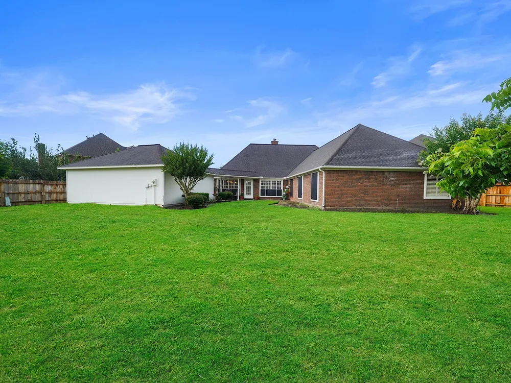 4010 Bay Shore Dr, Missouri City, TX 77459