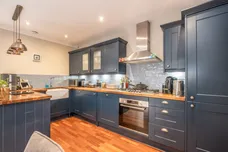 Felsham Road, London, SW15 photo 4