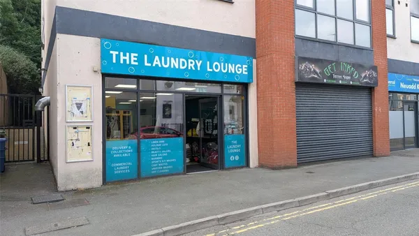 High Street, Bangor, Gwynedd, LL57