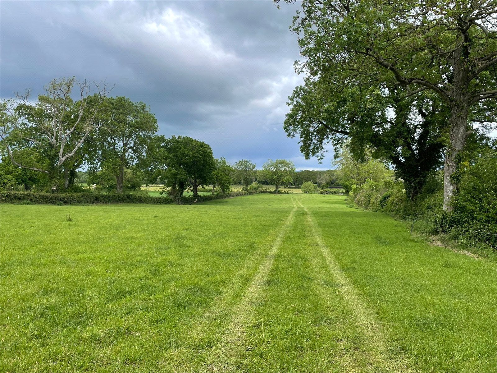 Off Station Road, Buscott, Ashcott, Somerset, TA7
