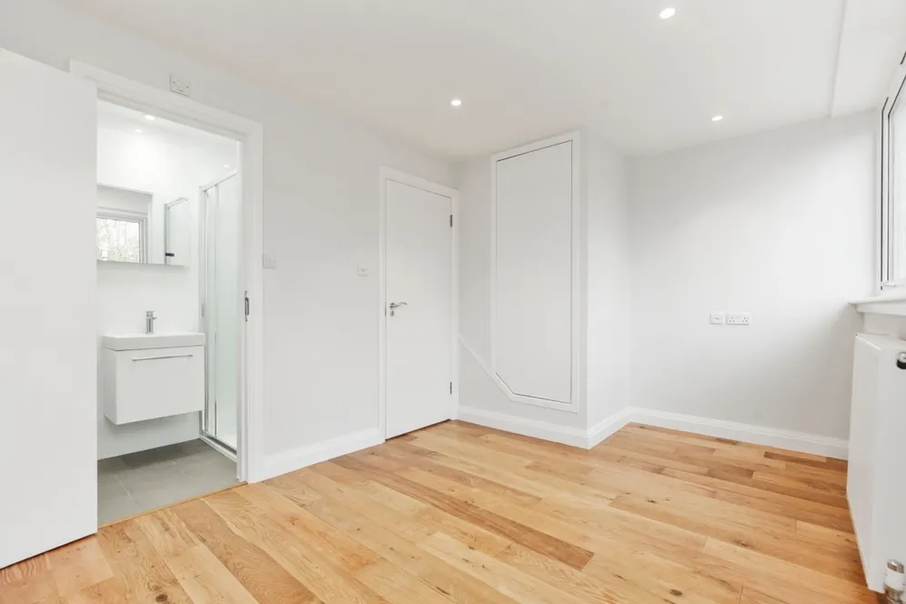 Clement Close, London, NW6 photo 5