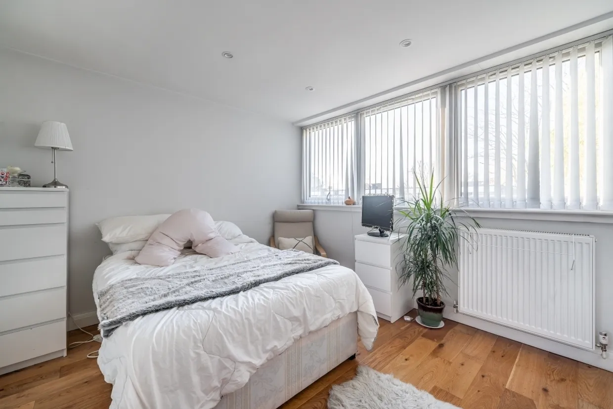 Clement Close, London, NW6 photo 6