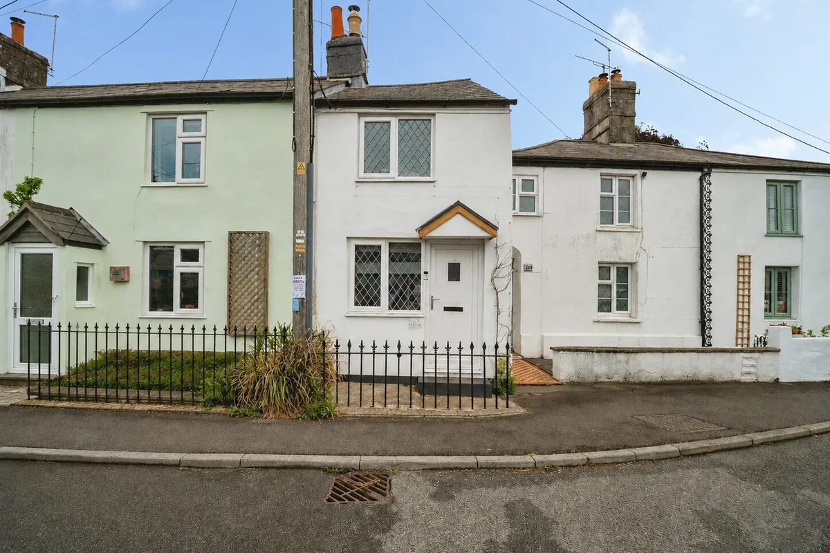 Dorchester Road, Maiden Newton, Dorchester