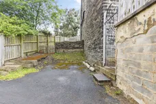 Shetcliffe Lane, Bradford
