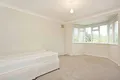 Vines Avenue, Finchley Central, London, N3 — photo 1