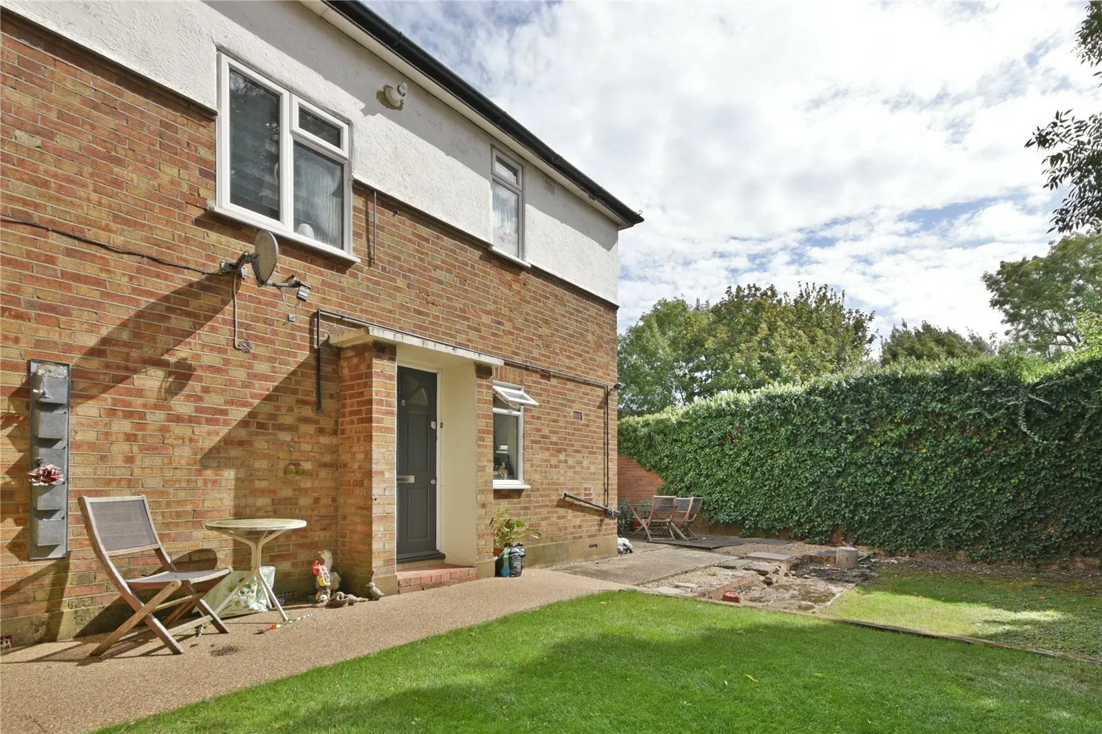 Vines Avenue, Finchley Central, London, N3