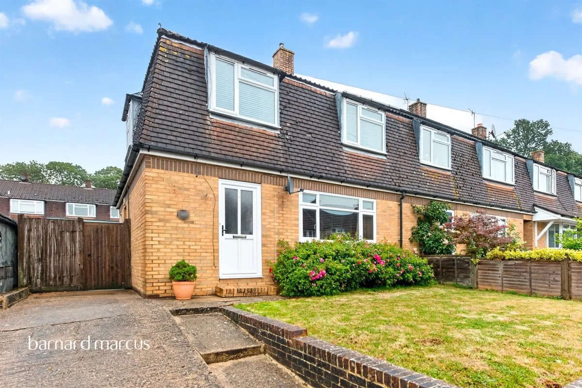 Radstock Way, Merstham, Redhill