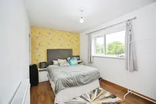 Ael Y Bryn, Beddau, Pontypridd