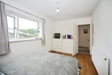 Ael Y Bryn, Beddau, Pontypridd
