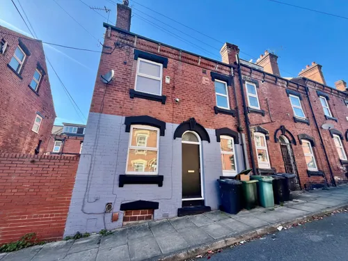 Quarry Street, LEEDSphoto