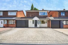Ravensdale Gardens, Walsall