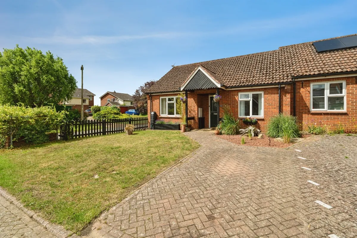 Kings Head Lane, North Lopham, Diss