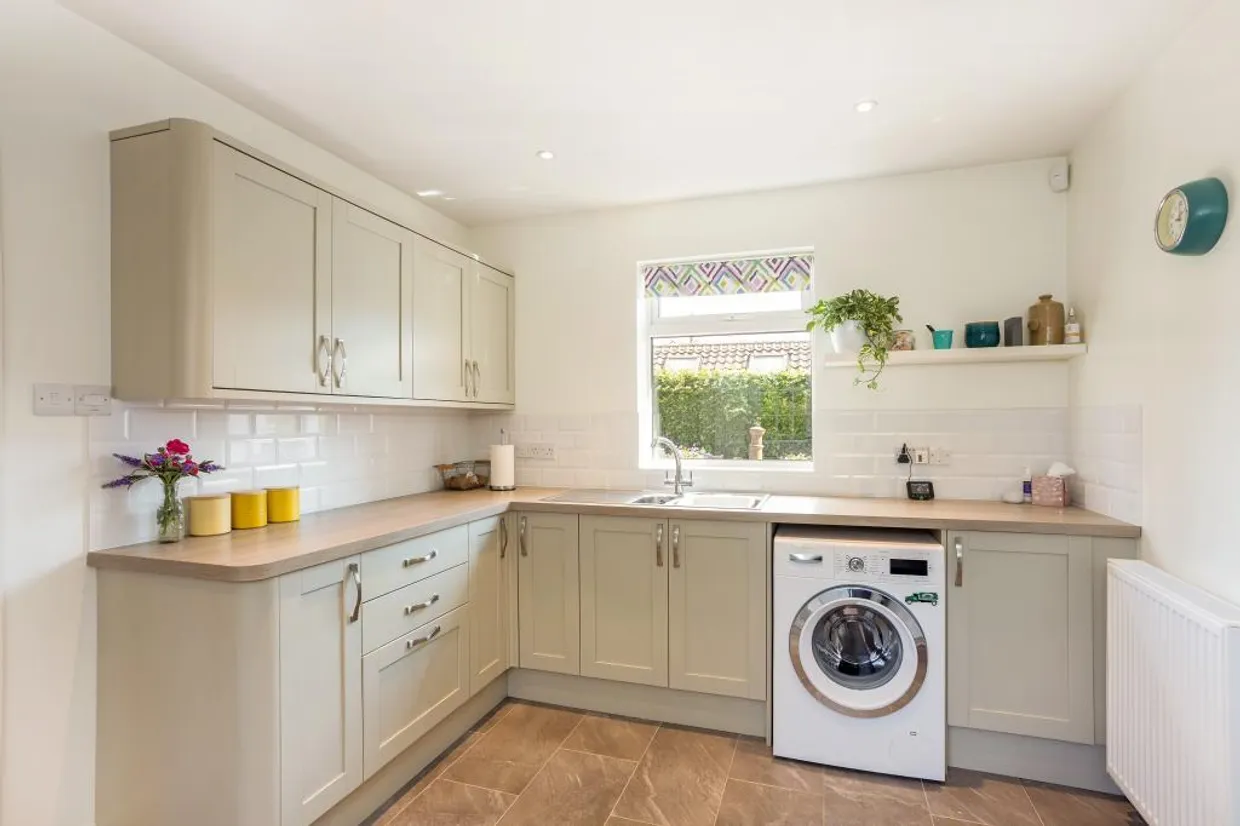 Charlton, Pewsey, SN9 photo 13