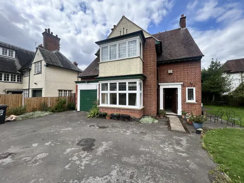 Knighton Road, LEICESTERphoto