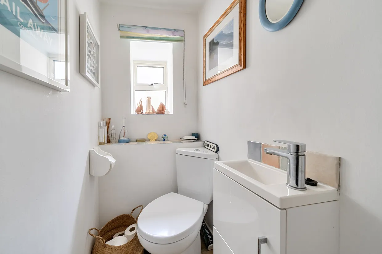 Vicarage Street, Stroud, GL6 photo 16
