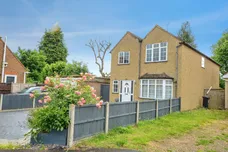 Lavinia Avenue, Watford