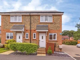 Clements Grove, Waterlooville photo