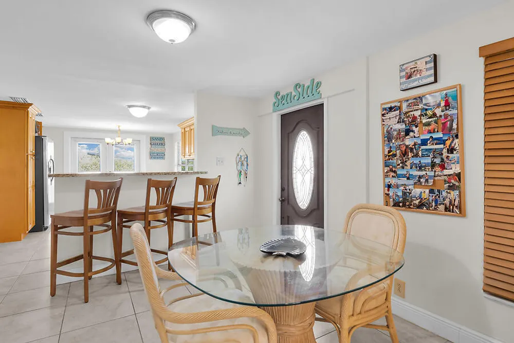 303 Sombrero Beach Rd, Marathon, FL 33050