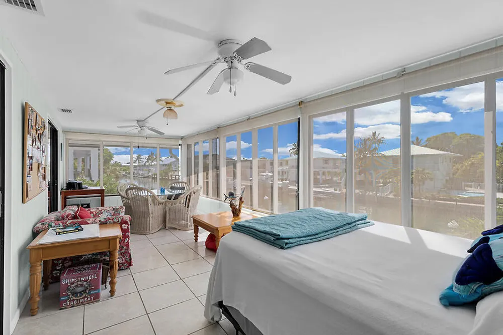 303 Sombrero Beach Rd, Marathon, FL 33050