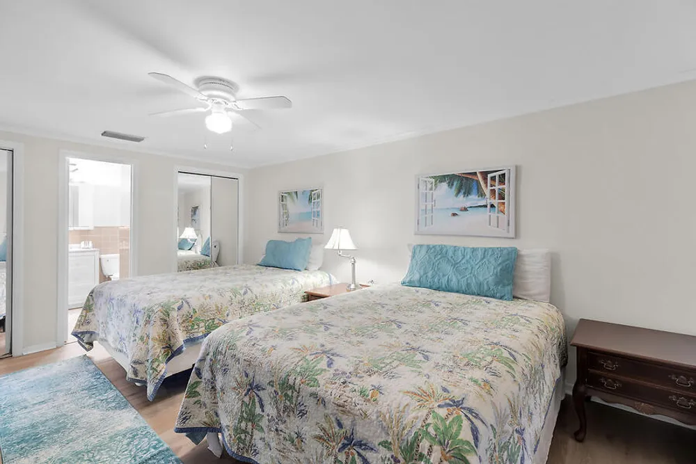 303 Sombrero Beach Rd, Marathon, FL 33050