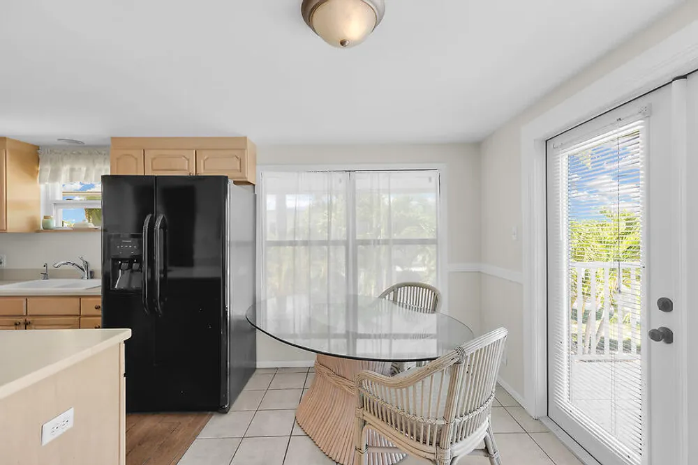 303 Sombrero Beach Rd, Marathon, FL 33050