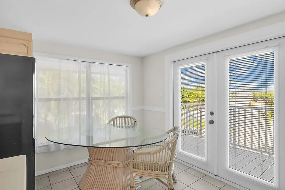 303 Sombrero Beach Rd, Marathon, FL 33050