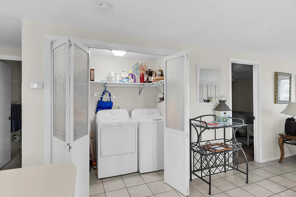 303 Sombrero Beach Rd, Marathon, FL 33050
