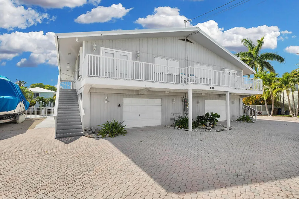 303 Sombrero Beach Rd, Marathon, FL 33050