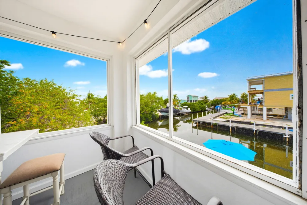 27358 Jamaica Ln, Ramrod Key, FL 33042