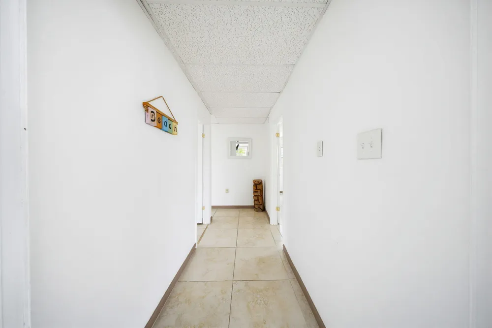 27358 Jamaica Ln, Ramrod Key, FL 33042