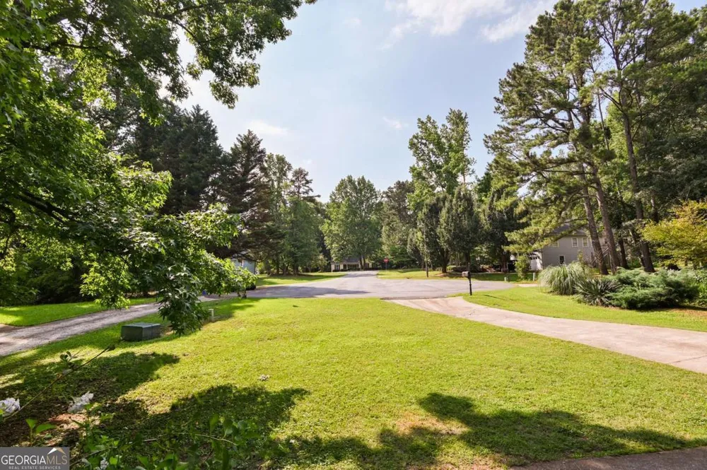 117 Chadds Ln, Athens, GA 30606
