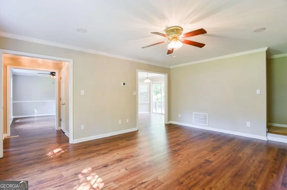 117 Chadds Ln, Athens, GA 30606