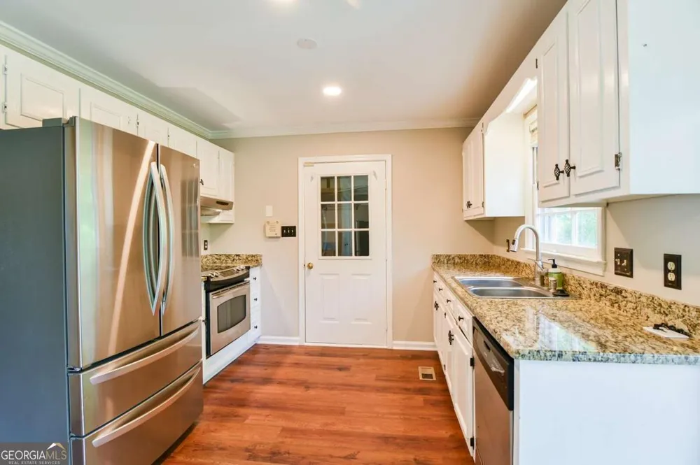 117 Chadds Ln, Athens, GA 30606