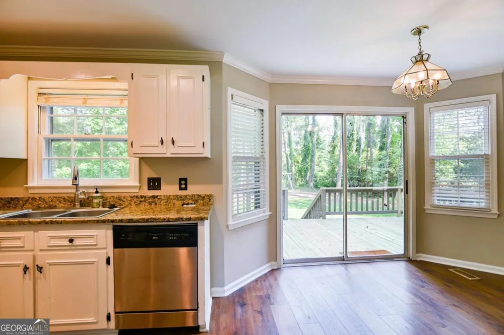 117 Chadds Ln, Athens, GA 30606