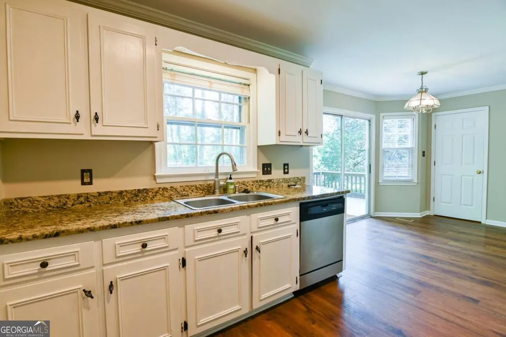 117 Chadds Ln, Athens, GA 30606