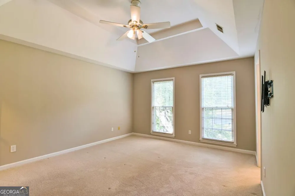117 Chadds Ln, Athens, GA 30606