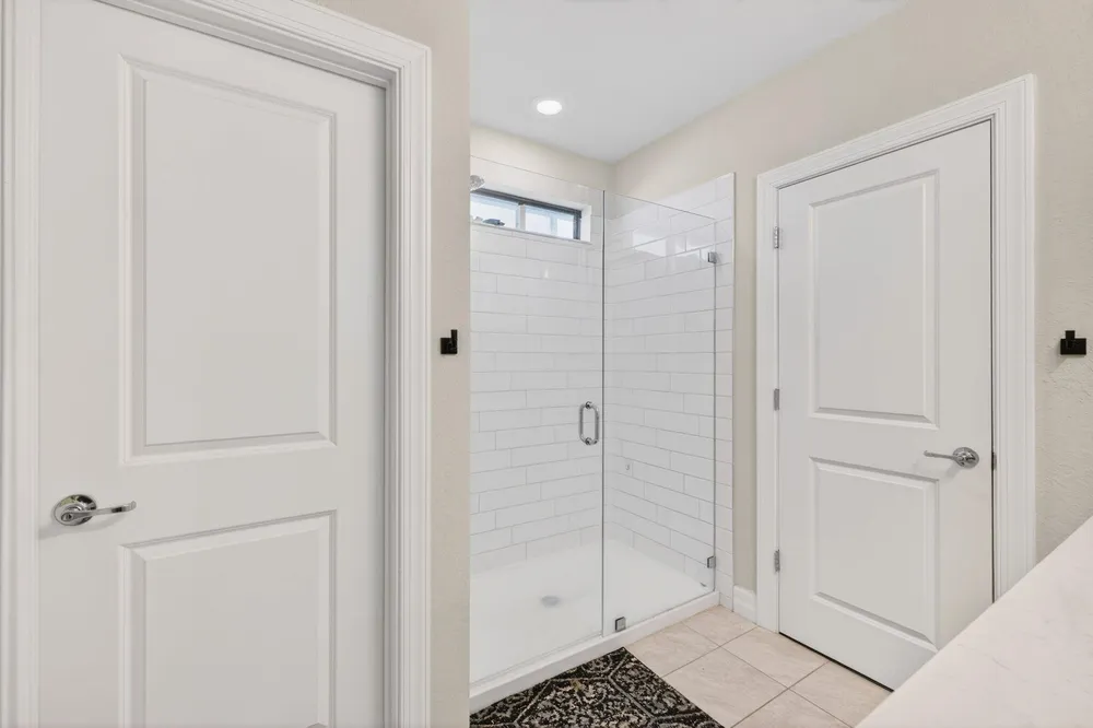 3165 Tamarind Dr, Lauderdale Lakes, FL 33311