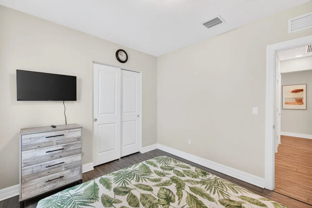 3165 Tamarind Dr, Lauderdale Lakes, FL 33311