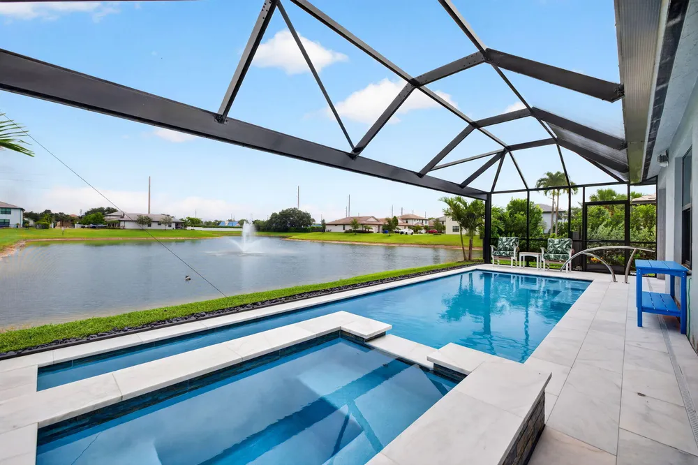 3165 Tamarind Dr, Lauderdale Lakes, FL 33311