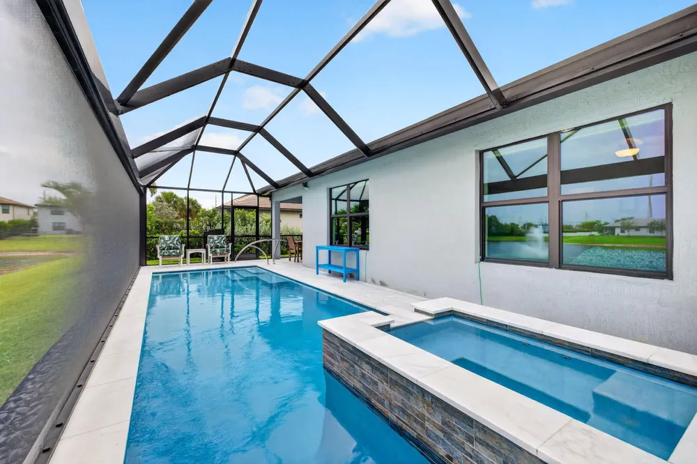 3165 Tamarind Dr, Lauderdale Lakes, FL 33311