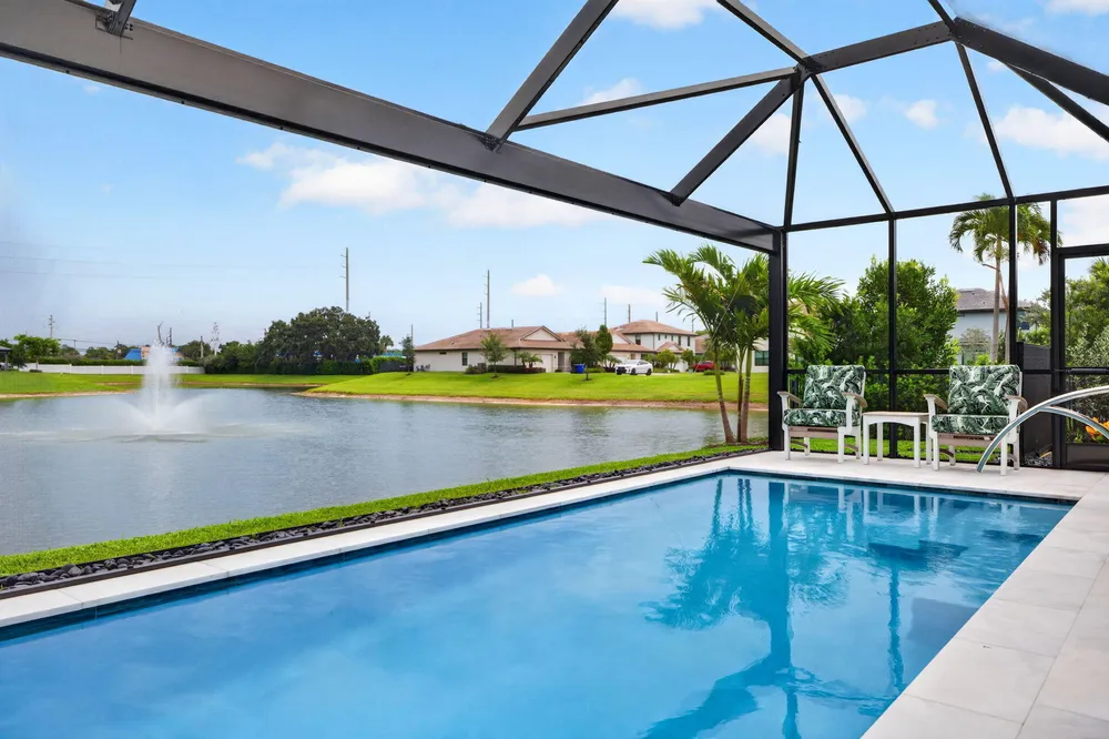 3165 Tamarind Dr, Lauderdale Lakes, FL 33311