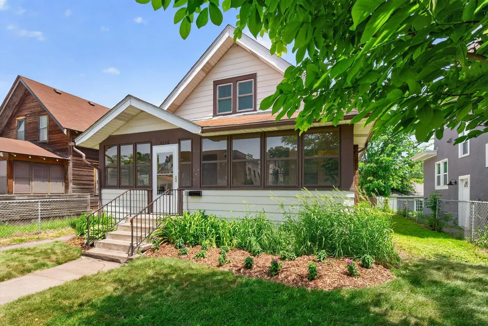 4115 Chicago Ave, Minneapolis, MN 55407