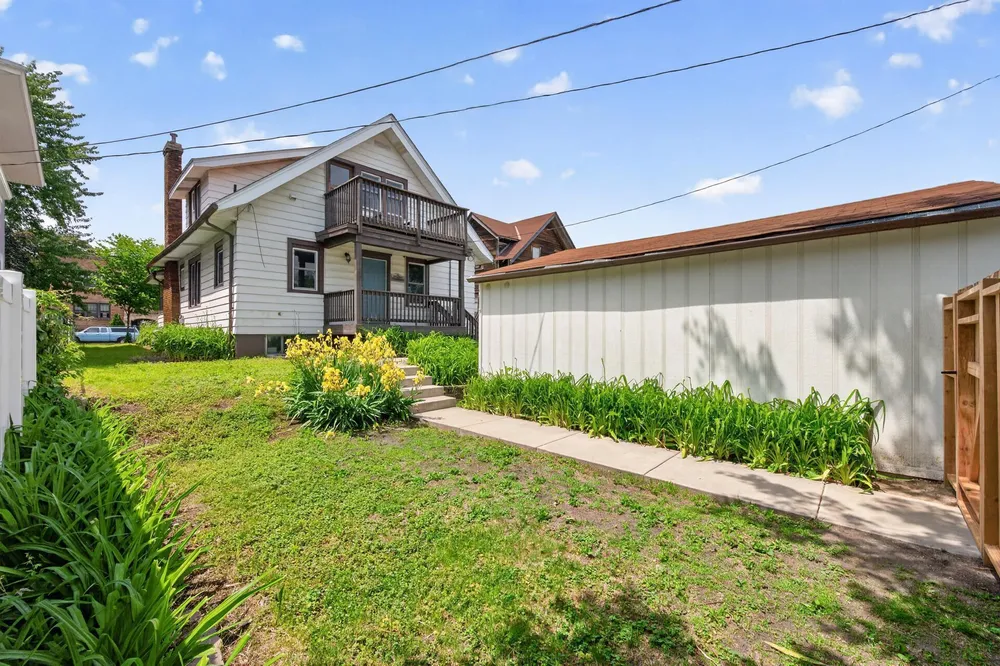 4115 Chicago Ave, Minneapolis, MN 55407