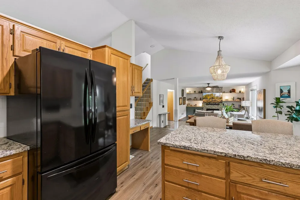 3689 Willbrook Ct, Eagan, MN 55123