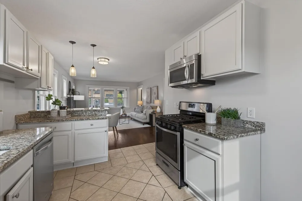 4115 Chicago Ave, Minneapolis, MN 55407