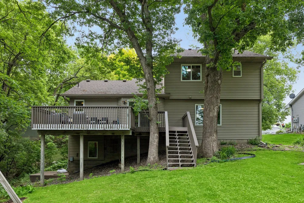 3689 Willbrook Ct, Eagan, MN 55123