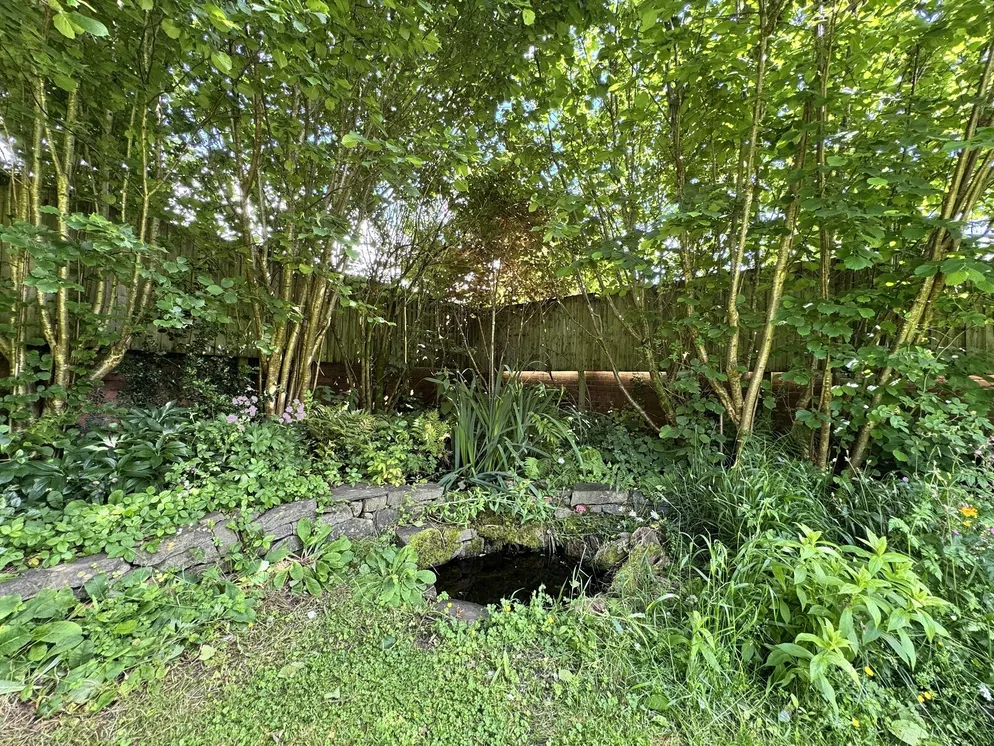 Property carousel item 40
