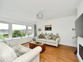 Berwick Road, Saltdean, Brighton thumb 3
