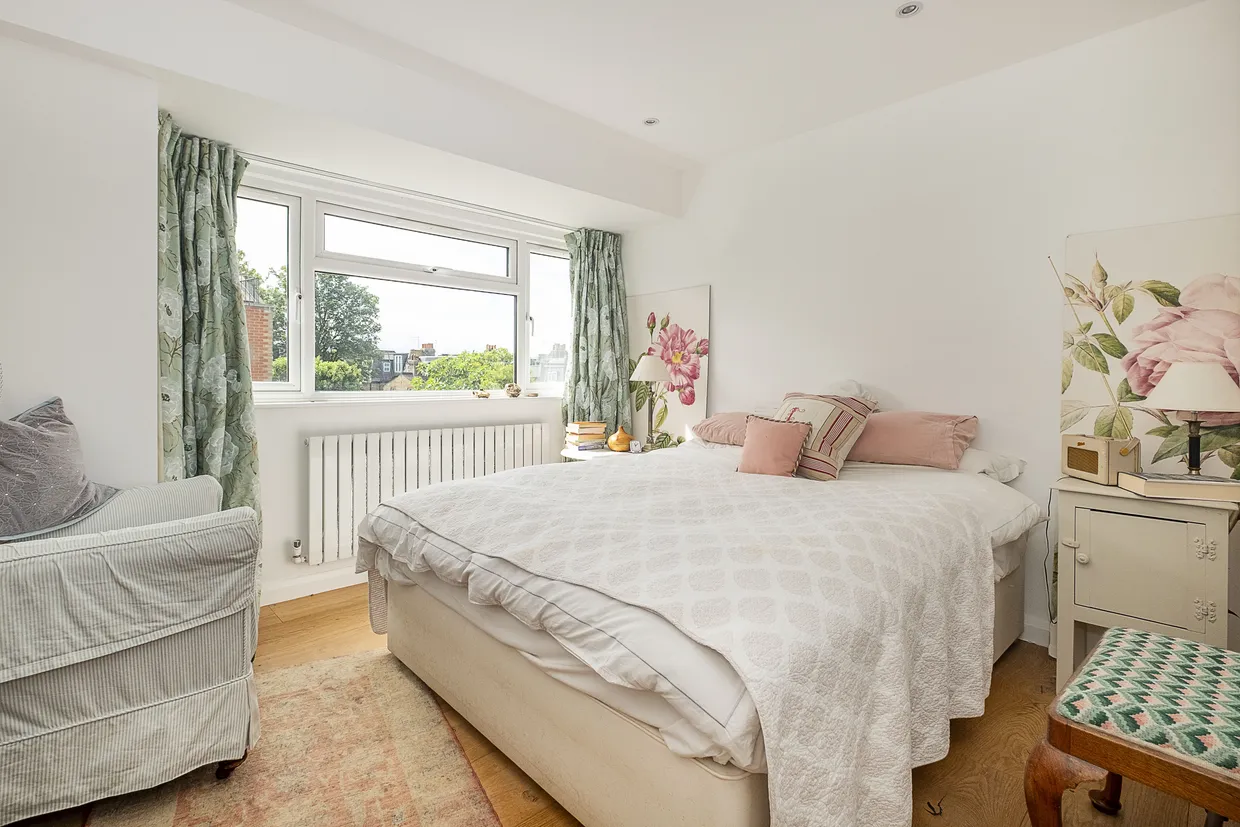 Swaffield Road, London, SW18 photo 7