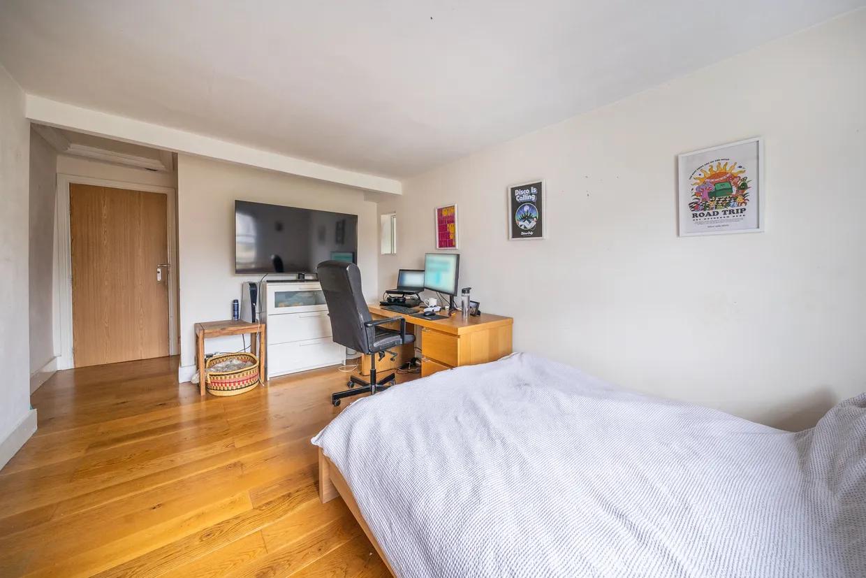 North Street, London, SW4 photo 14
